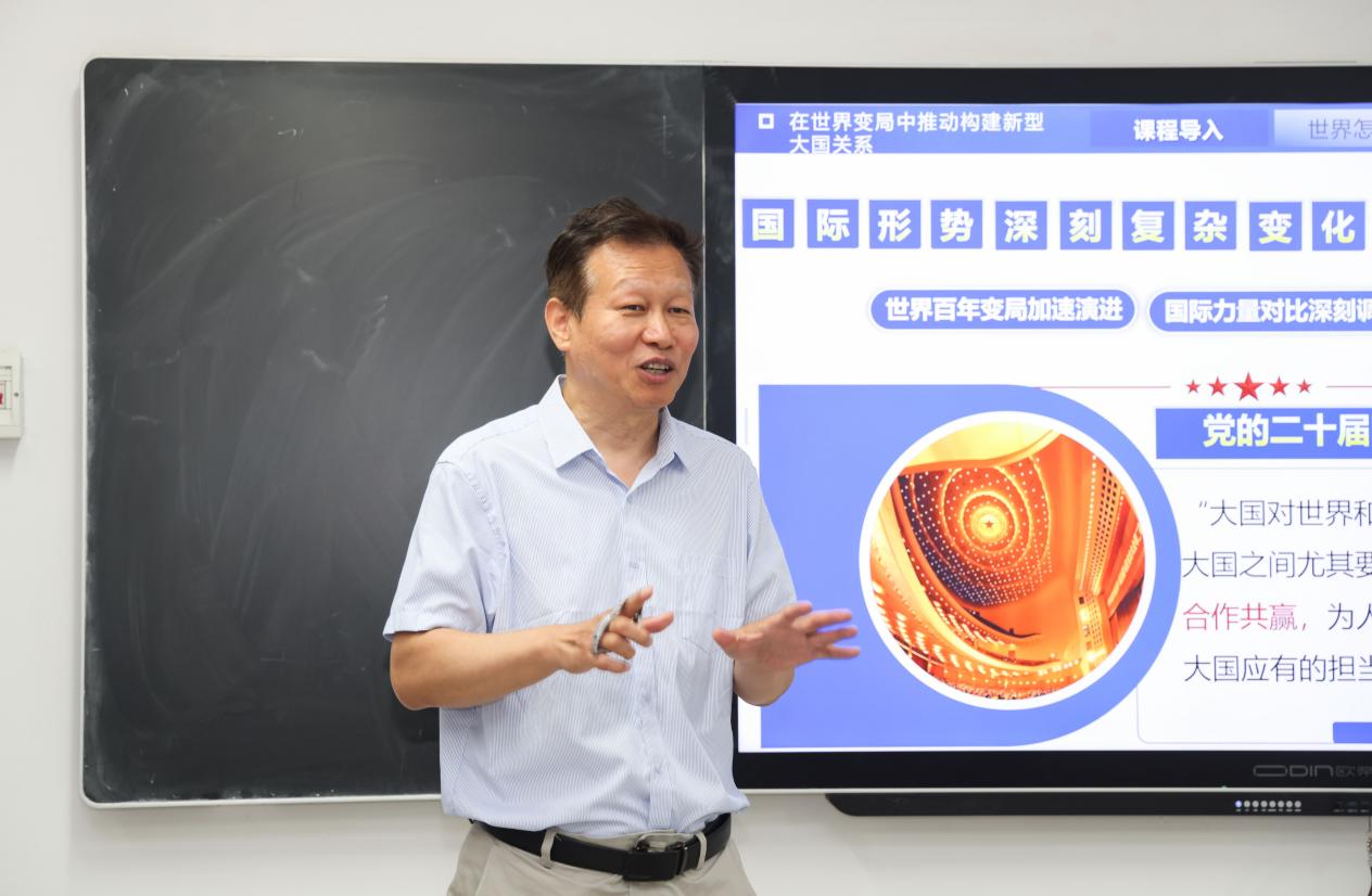 可按栏目接着查阅相关条目